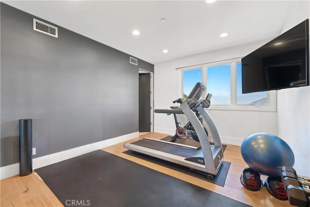 3548 1/2 Multiview Drive, Los Angeles, California 90068 home-pic-30