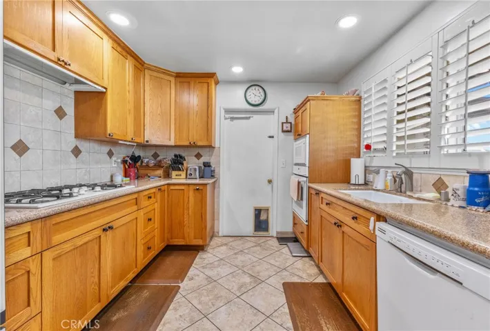 11211 Palmwood Drive, Garden Grove, California 92840