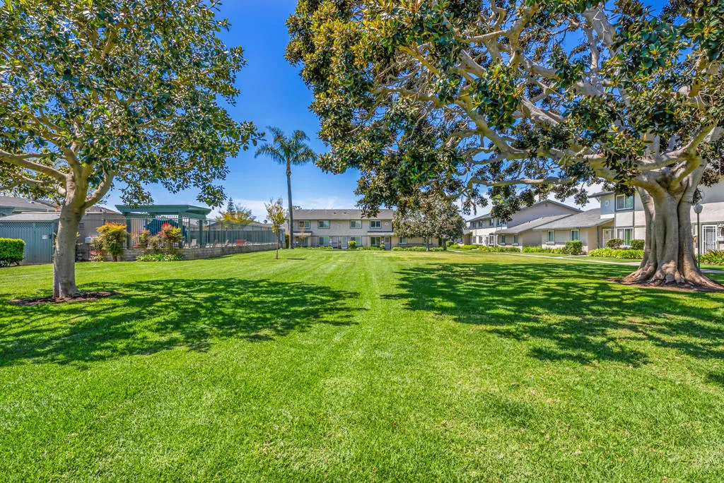 4731 Arena Circle Ci112, Huntington Beach, California 92649 home-pic-22