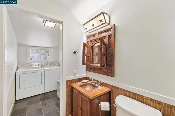 138 Ardith Drive, Orinda, California 94563