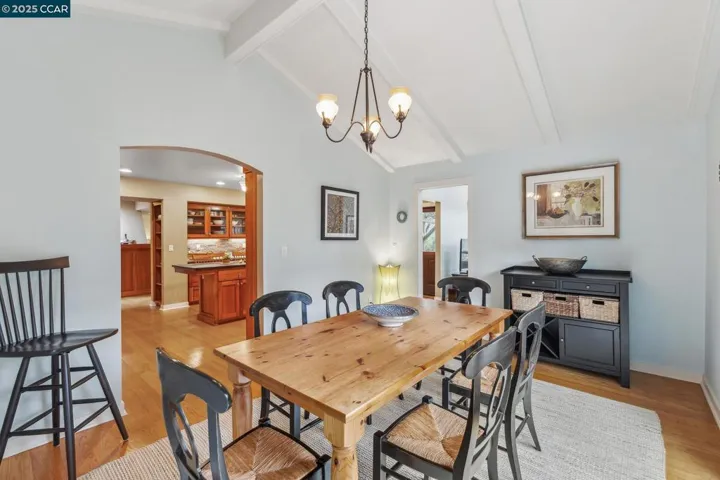 138 Ardith Drive, Orinda, California 94563