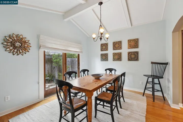 138 Ardith Drive, Orinda, California 94563