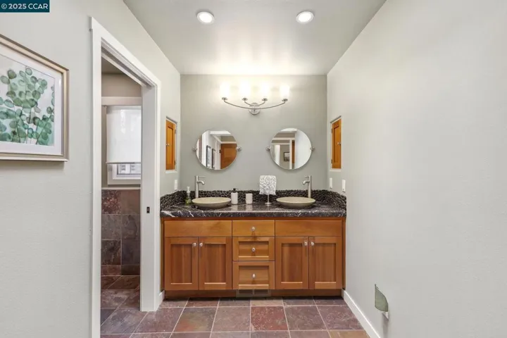 138 Ardith Drive, Orinda, California 94563