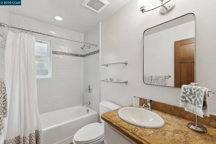 138 Ardith Drive, Orinda, California 94563