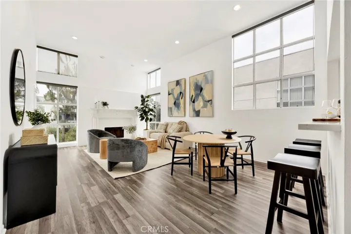 850 S Shenandoah, Los Angeles, California 90035