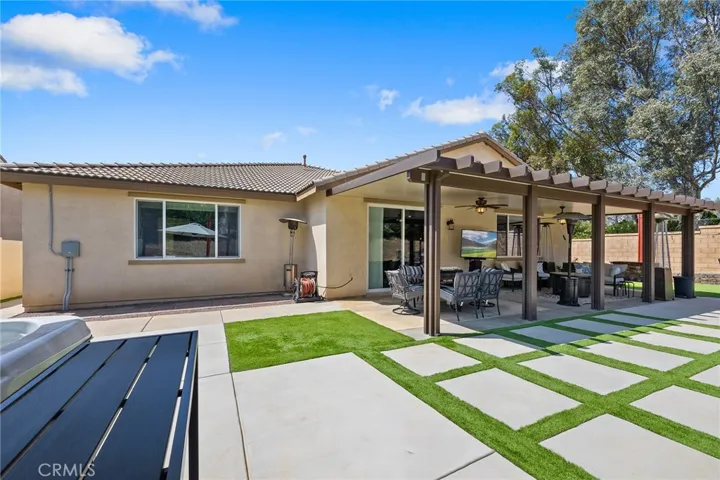32500 Yates Road, Winchester, California 92596