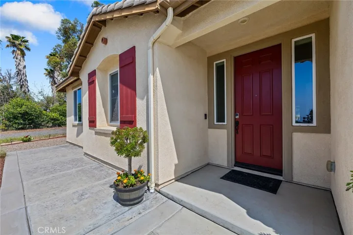 32500 Yates Road, Winchester, California 92596