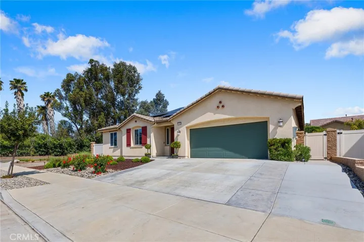 32500 Yates Road, Winchester, California 92596