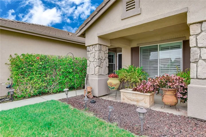 36864 Pomerol Loop, Winchester, California 92596