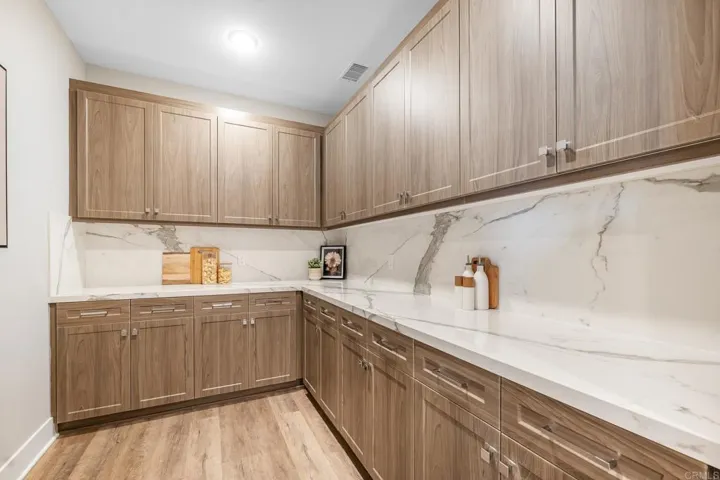 800 Grand Avenue 310, Carlsbad, California 92008