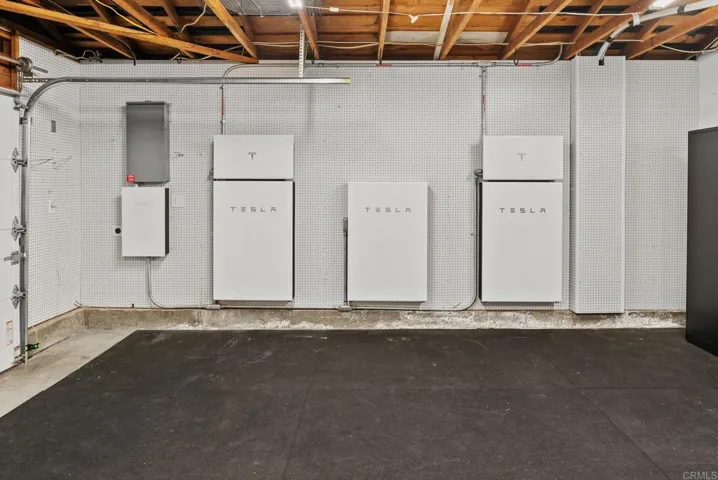 6770 Amberly St., San Diego, California 92120