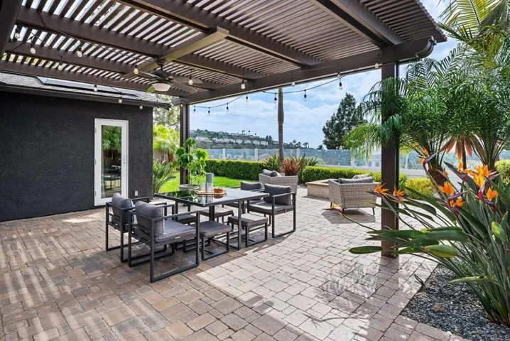 6770 Amberly St., San Diego, California 92120