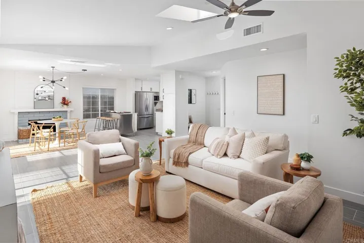 6770 Amberly St., San Diego, California 92120