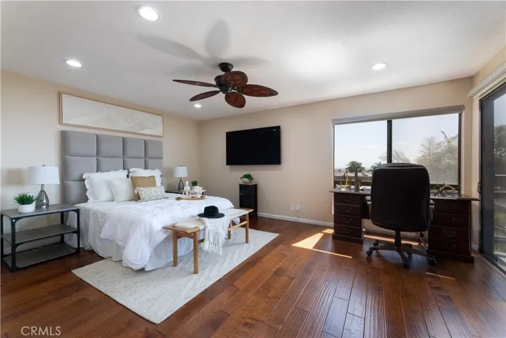 2270 Stanley Avenue 2b, Signal Hill, California 90755