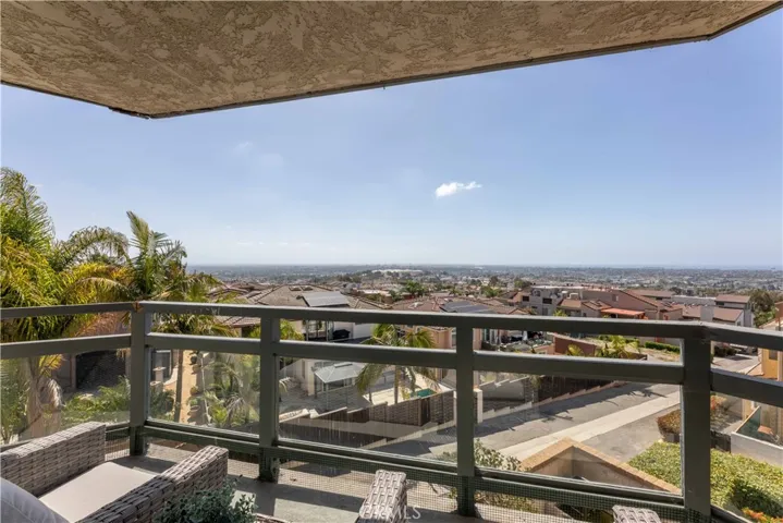 2270 Stanley Avenue 2b, Signal Hill, California 90755