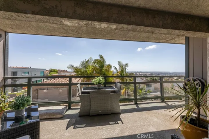 2270 Stanley Avenue 2b, Signal Hill, California 90755