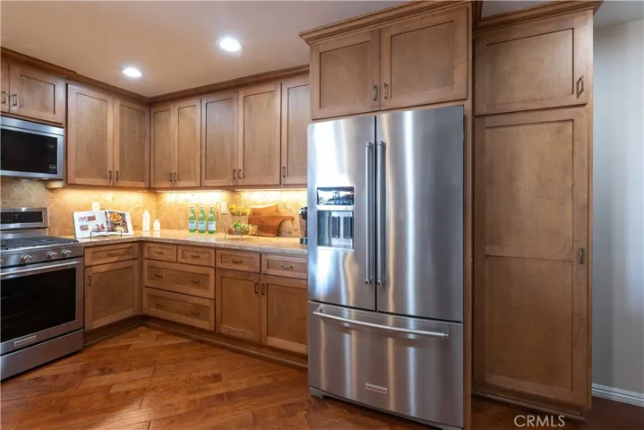 2270 Stanley Avenue 2b, Signal Hill, California 90755