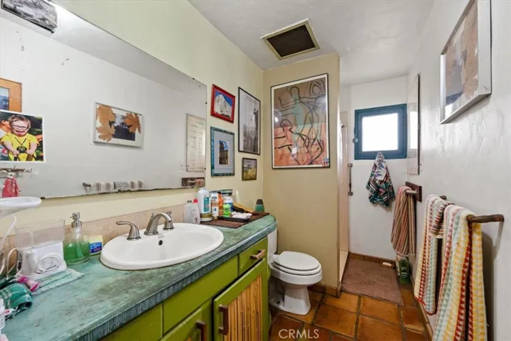 Apartment 3 Bathroom
