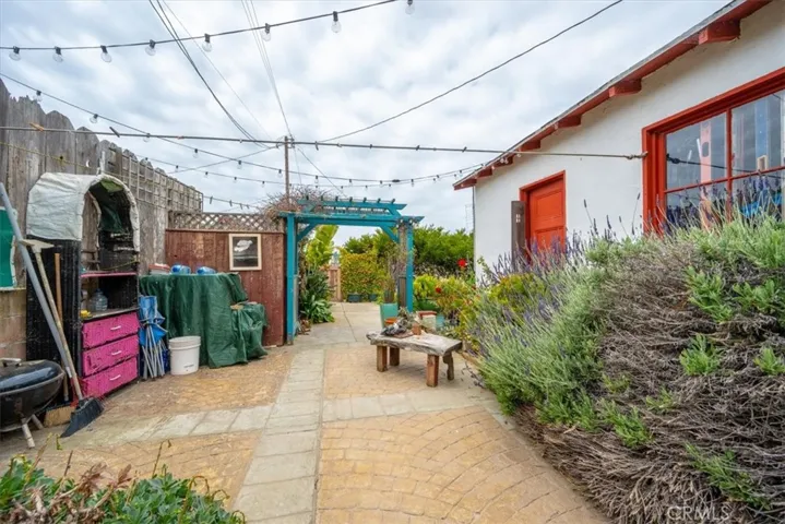 Sideyard Area