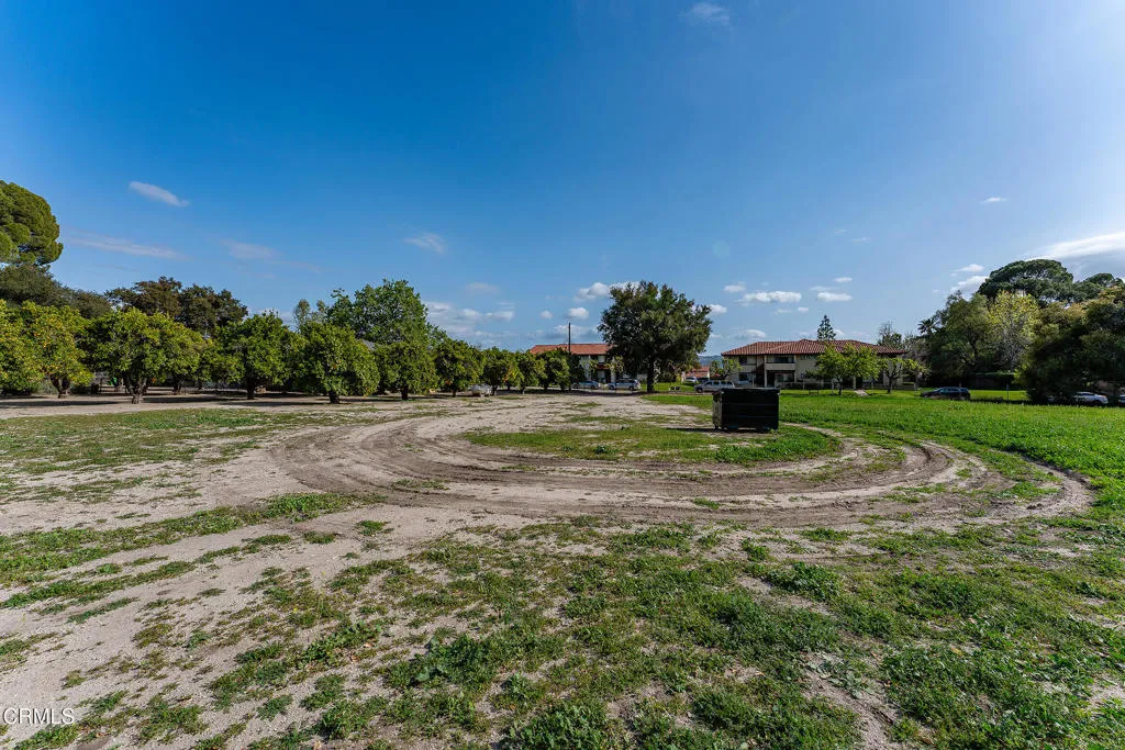 3941 Walnut Avenue, Simi Valley, California 93063 home-pic-26