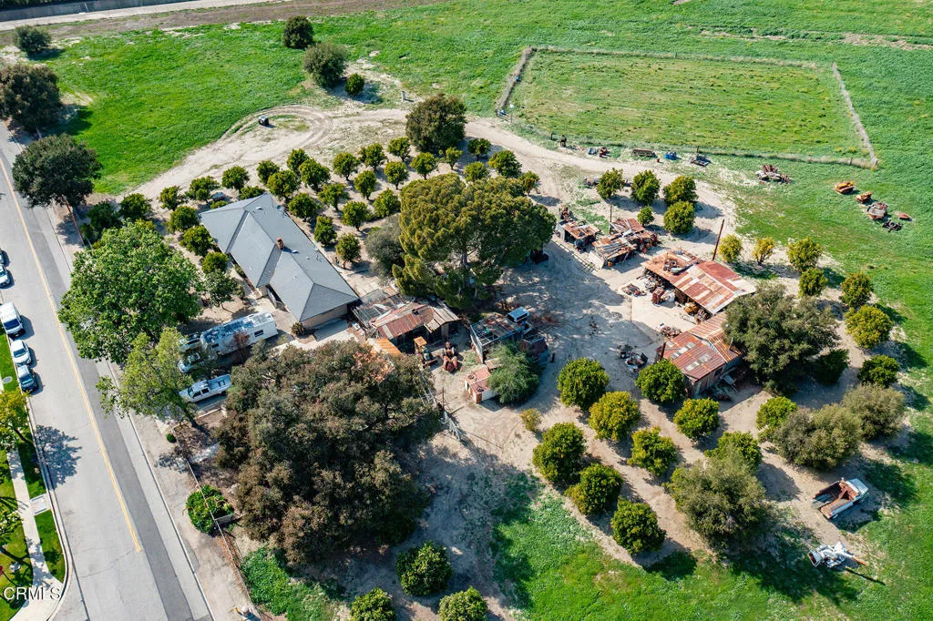 3941 Walnut Avenue, Simi Valley, California 93063 home-pic-22
