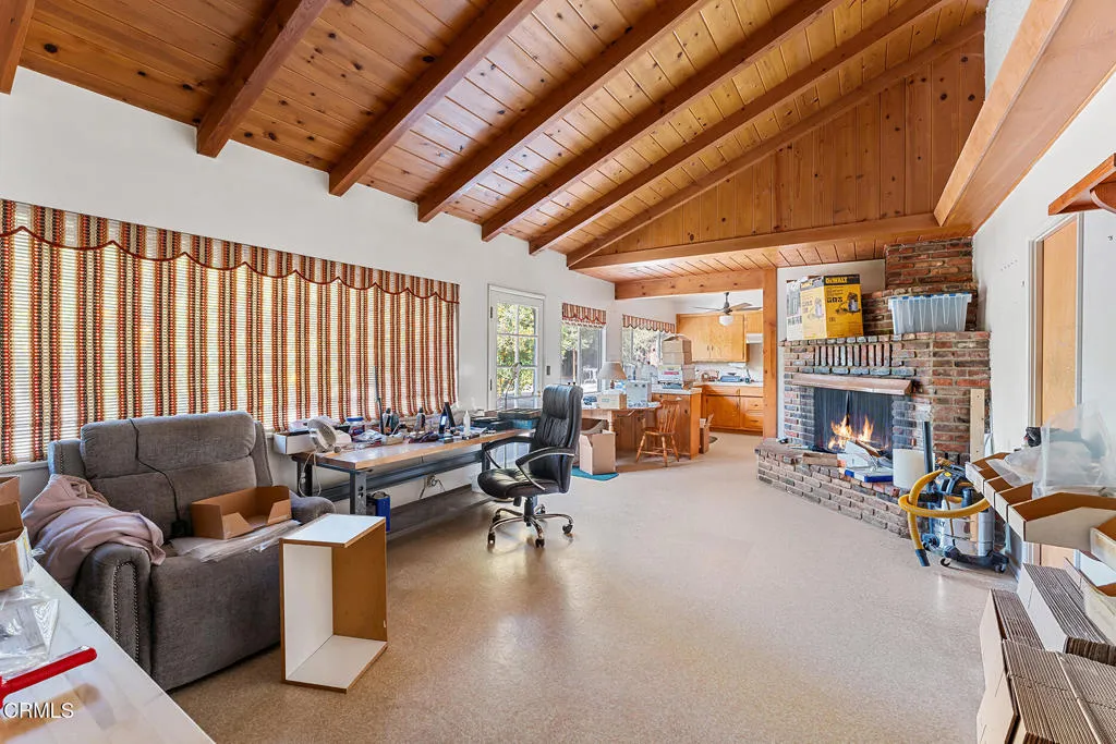 3941 Walnut Avenue, Simi Valley, California 93063 home-pic-5