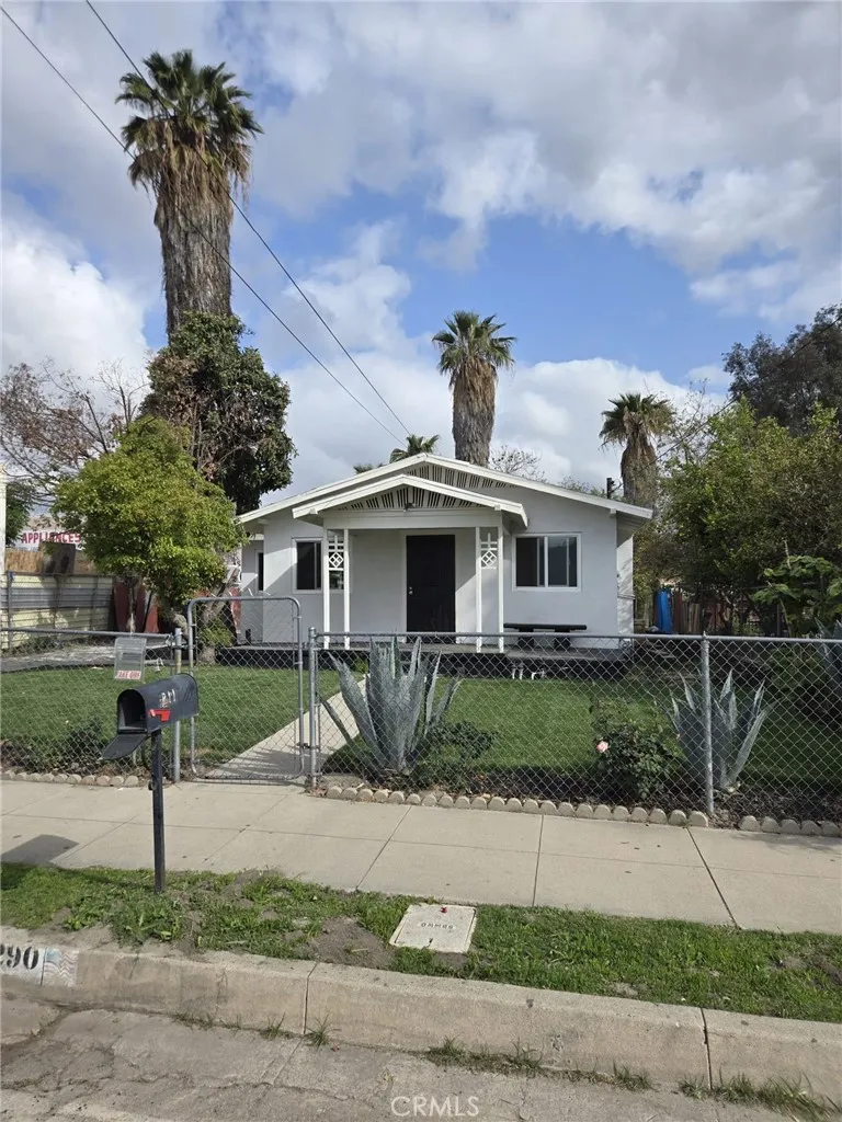 1230 Walnut Street, San Bernardino, California 92410 home-pic-0