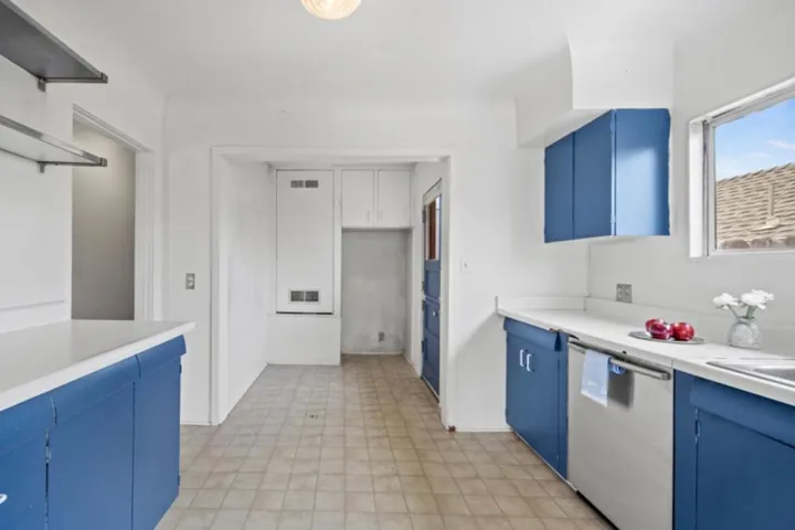 508 4th Street, Pacific Grove, California 93950