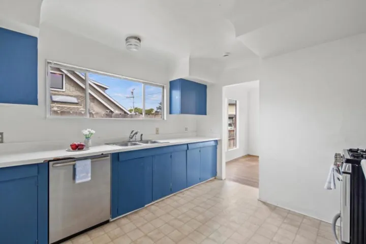 508 4th Street, Pacific Grove, California 93950