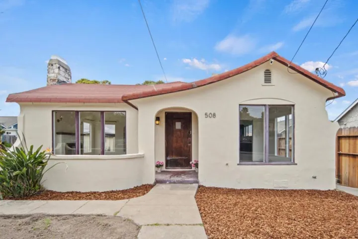 508 4th Street, Pacific Grove, California 93950