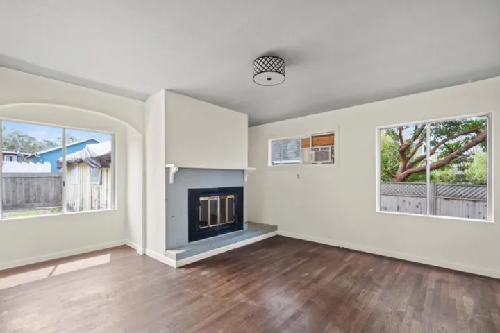 508 4th Street, Pacific Grove, California 93950