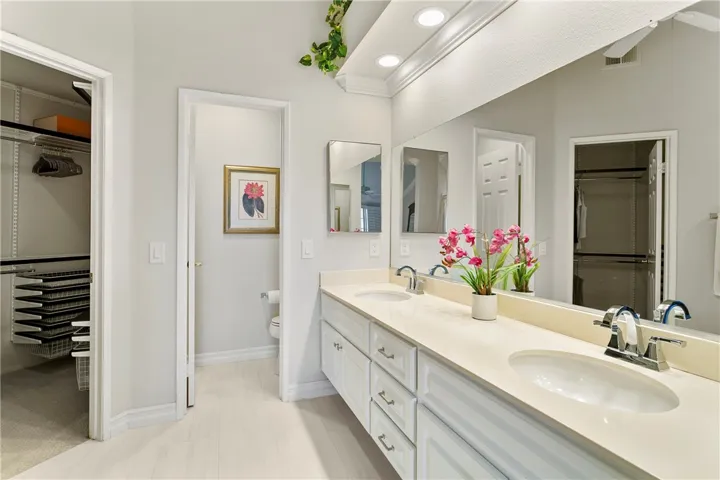 Primary Ensuite 1 Bath