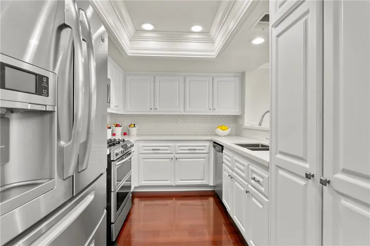 1041 S Daybreak Court, Anaheim Hills, California 92808
