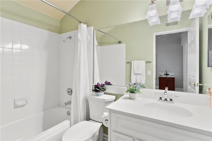 Primary Ensuite 2 Bath