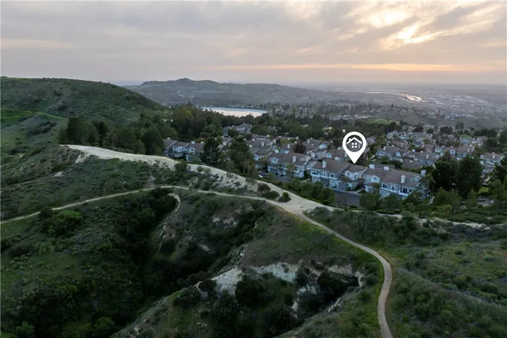 1041 S Daybreak Court, Anaheim Hills, California 92808
