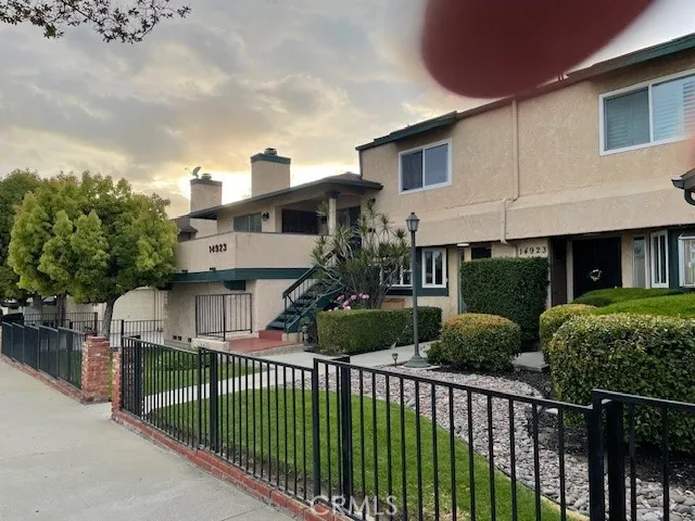 14927 Leffingwell Road 22, Whittier, California 90604 home-pic-1