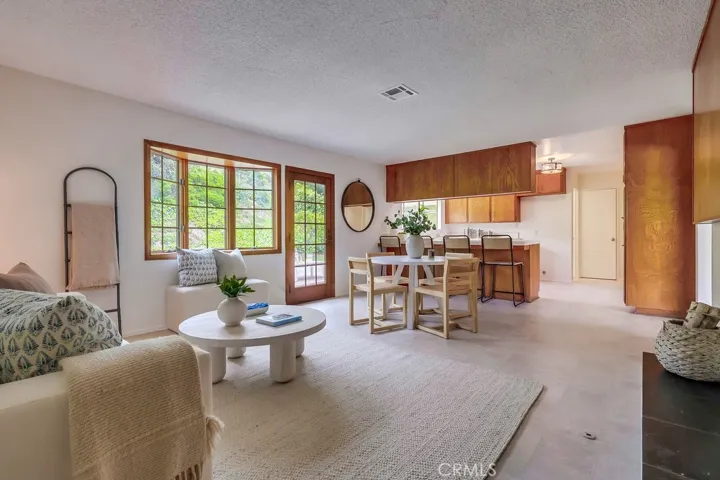 32268 Phantom Drive, Rancho Palos Verdes, California 90275
