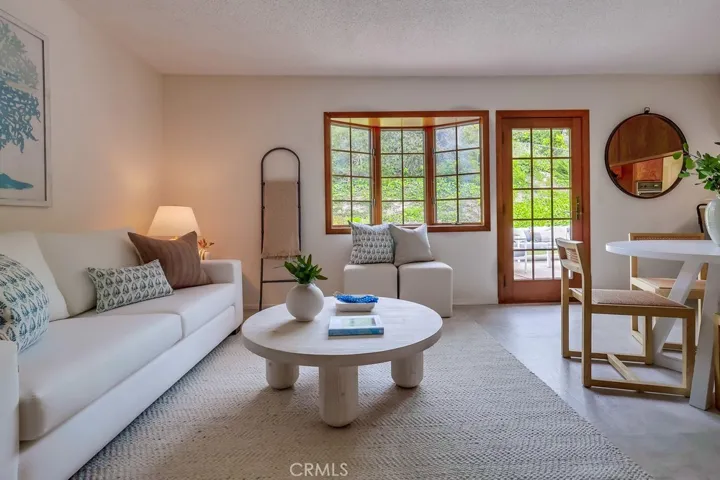 32268 Phantom Drive, Rancho Palos Verdes, California 90275