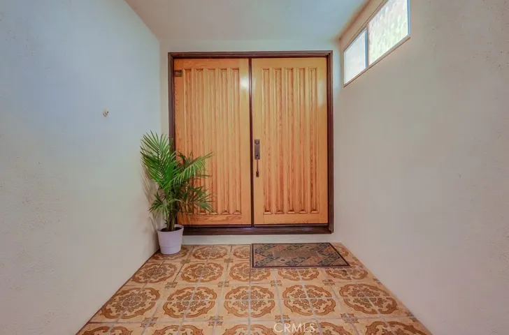32268 Phantom Drive, Rancho Palos Verdes, California 90275
