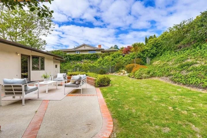 32268 Phantom Drive, Rancho Palos Verdes, California 90275