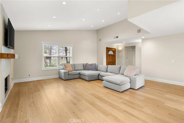 25272 Arcadian Avenue, Mission Viejo, California 92691