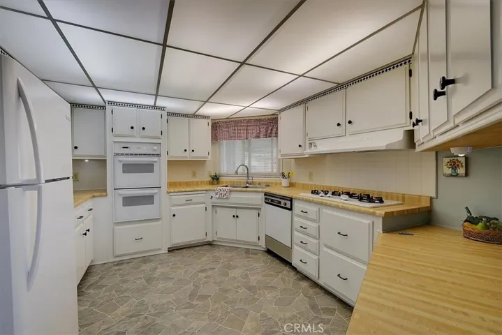 156 El Granero Way, Yuba City, California 95993