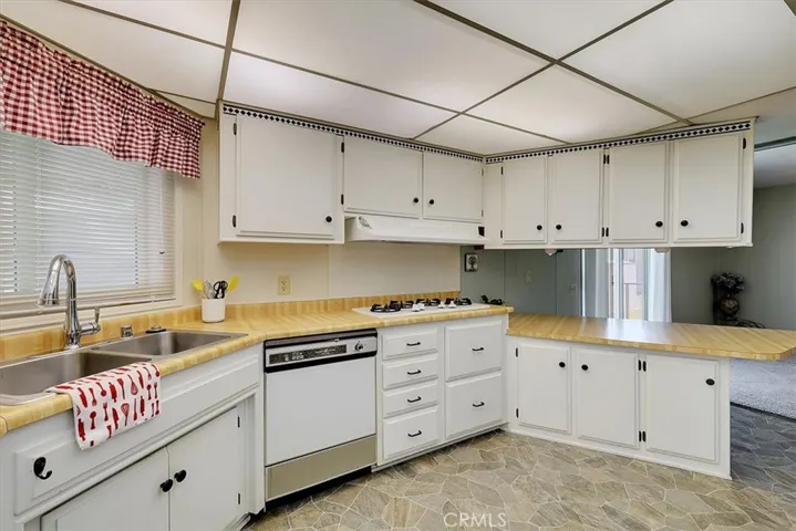 156 El Granero Way, Yuba City, California 95993
