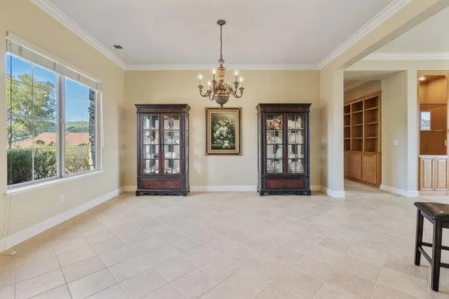 966 Calle Cruz, San Juan Bautista, California 95045