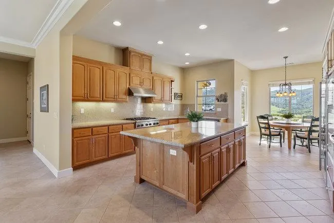 966 Calle Cruz, San Juan Bautista, California 95045
