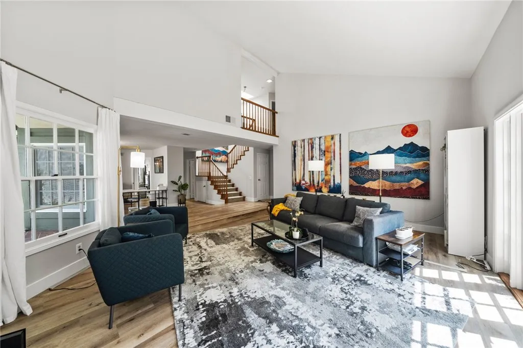 5946 E Calle Principia, Anaheim Hills, California 92807 home-pic-13