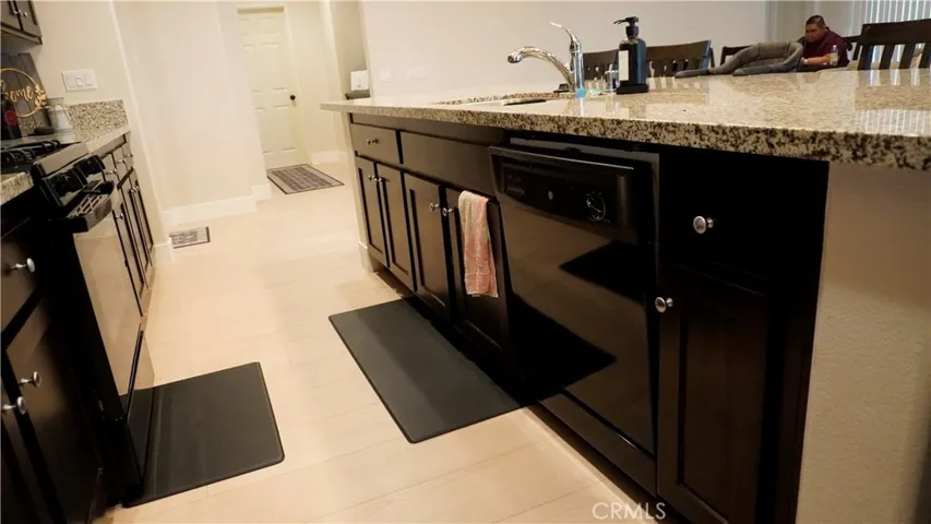 13062 Mill Pond Court, Victorville, California 92392