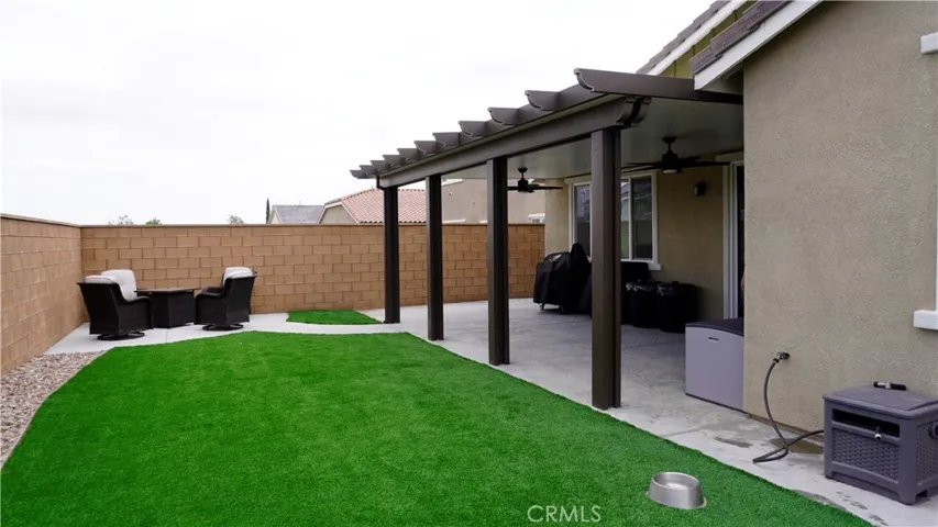 13062 Mill Pond Court, Victorville, California 92392