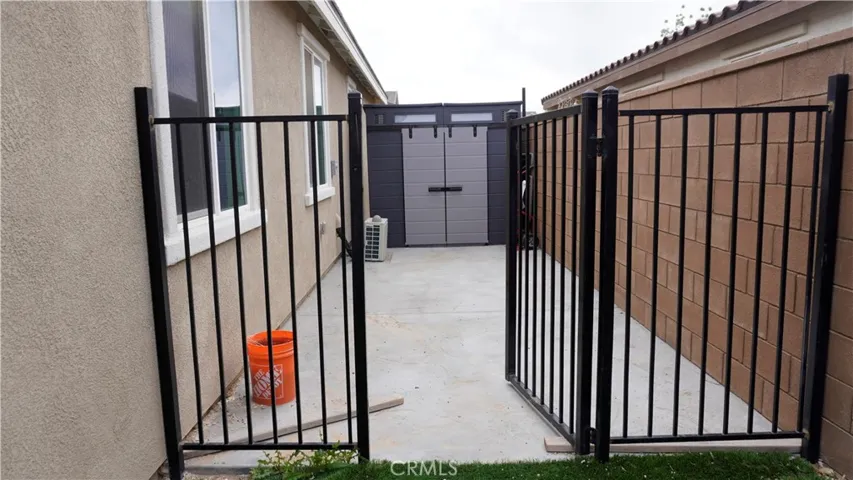 13062 Mill Pond Court, Victorville, California 92392