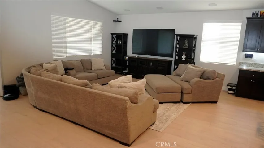 13062 Mill Pond Court, Victorville, California 92392